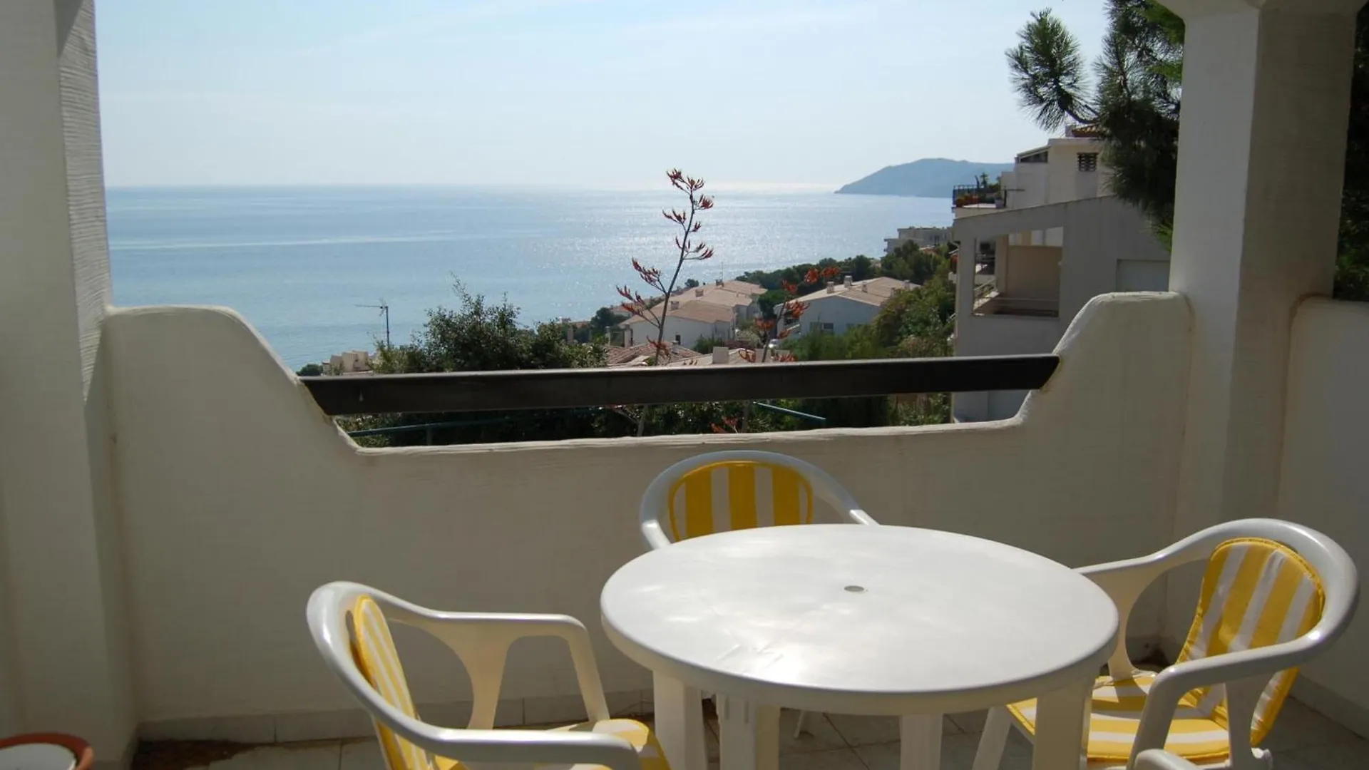Apartman Cel 103 Apartamento Luminoso Y Sencillo En Residencial Ajardinado Con Piscina Comunitaria - Es-228-22 Llança
